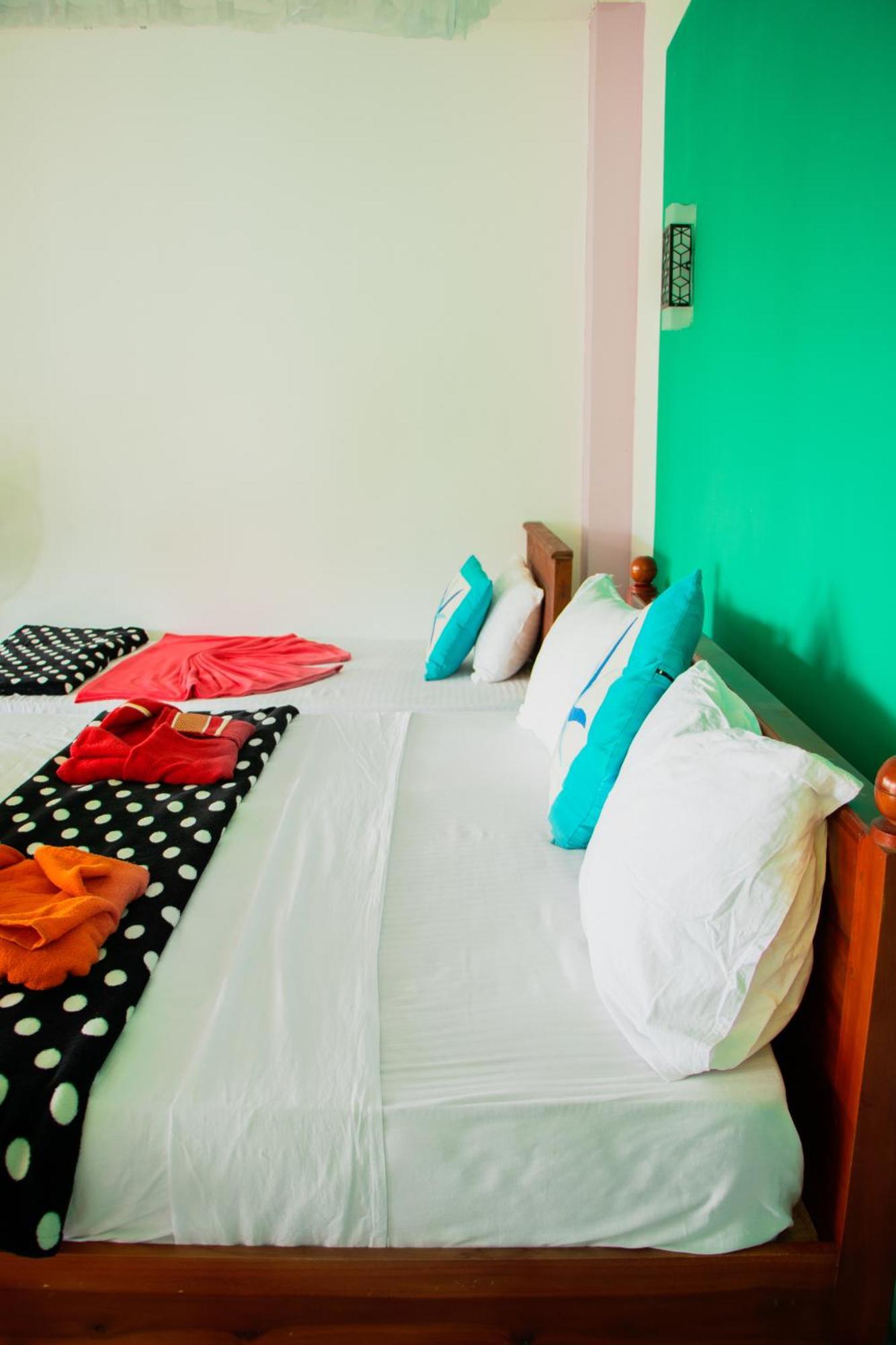 The Sunshine Ella Apartment Exterior photo